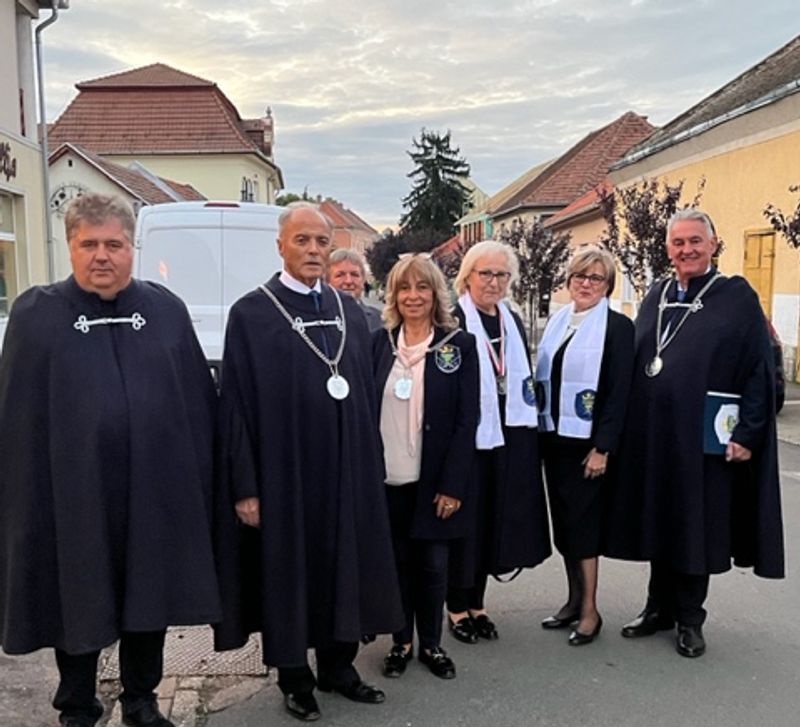 Mathiász Nemzetközi Lovagrend avatás